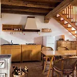 Casa De Bertoldi مزرعة للإقامة بيلونو
