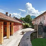 Casa De Bertoldi *