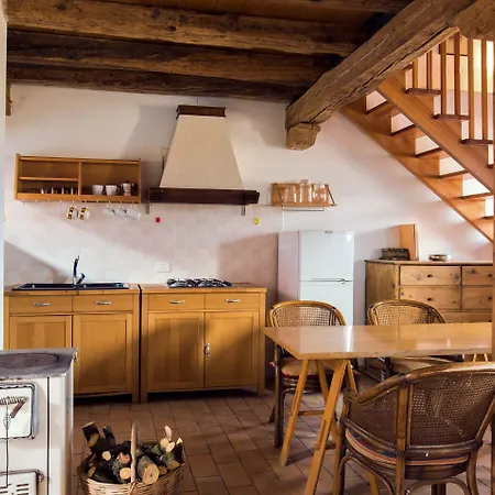 Casa De Bertoldi Bauernhof Belluno