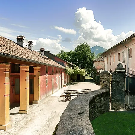Casa De Bertoldi Bauernhof Belluno